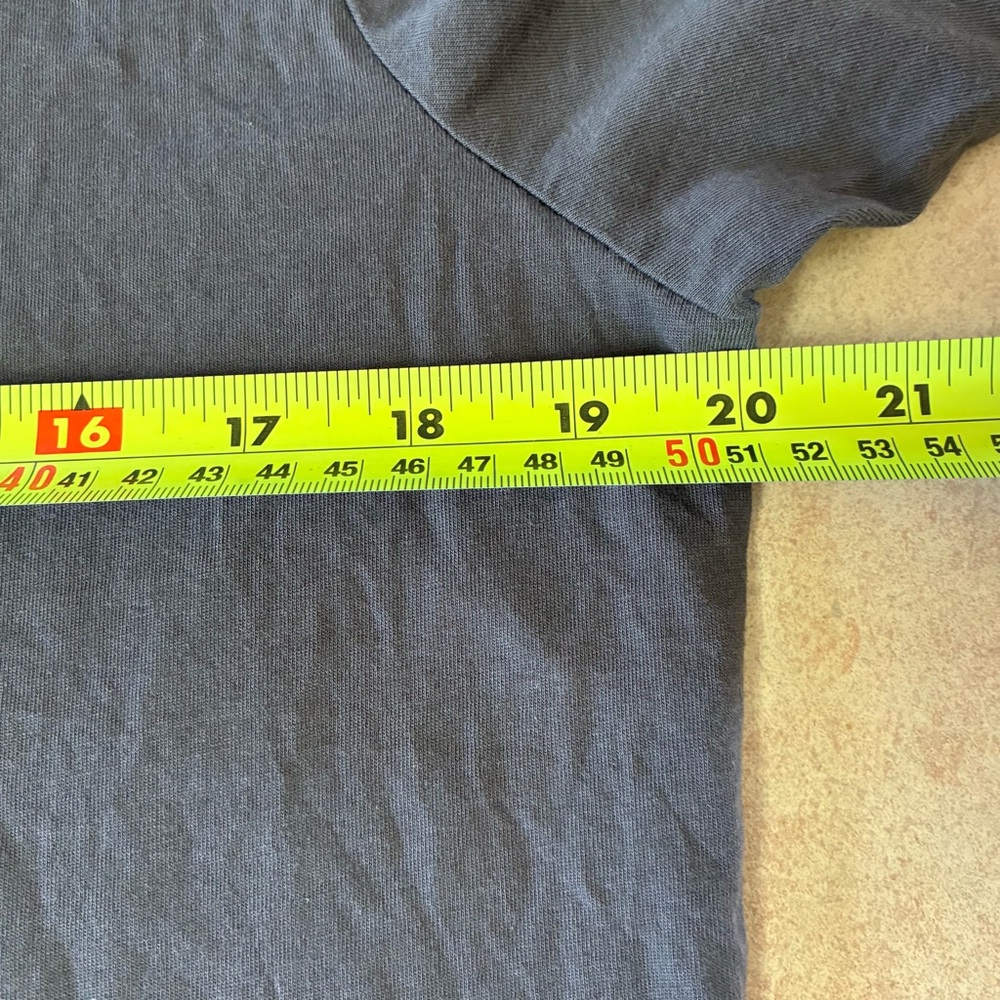 Arc’teryx Mountain Climbing Outdoor Sportsman Grey Mountain Graphic Shirt Unisex - Picture 7 of 9